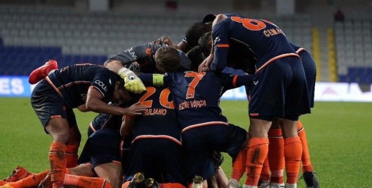 Başakşehir'de galibiyet serisi 4 maça çıktı