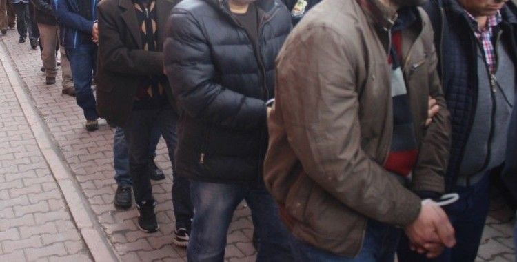 Adana merkezli DEAŞ operasyonu: 19 gözaltı
