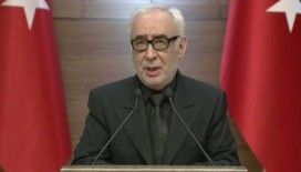 Şener Şen koronavirüs nedeniyle hastaneye kaldırıldı