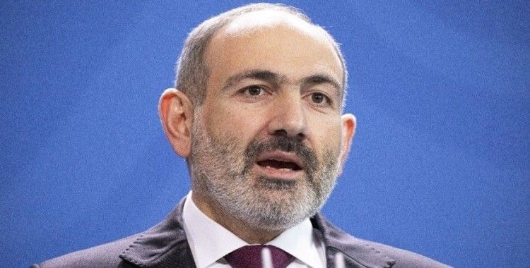 Ermenistan Başbakan’ı Paşinyan düşürülemedi