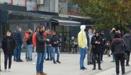 Kosova'da yeni Covid-19 tedbirleri protesto edildi