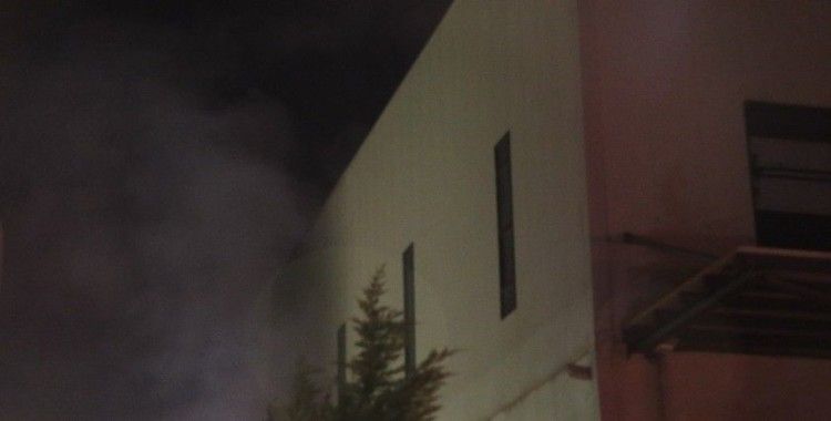 Kocaeli'deki fabrika yangını kontrol altına alındı