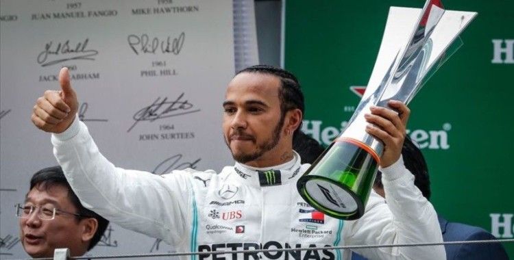 Lewis Hamilton, Michael Schumacher'in rekoruna ortak oldu