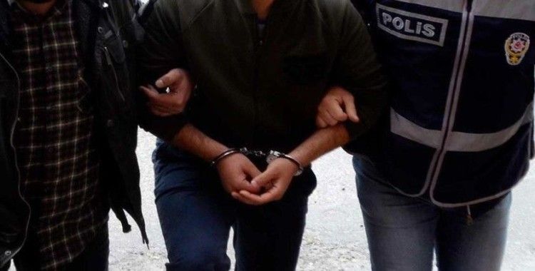 Edirne'de eski hakimlerin de bulunduğu 7 FETÖ şüphelisi Yunanistan'a kaçarken yakalandı