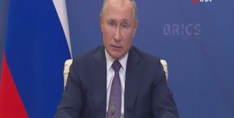 Rusya Devlet Başkanı Putin: "Ekim ayında ateşkes için Aliyev ikna oldu, Paşinyan olmadı"