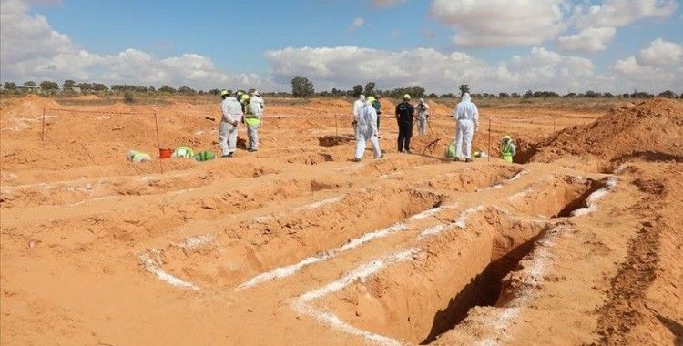 Libya'nın Terhune kentinde yeni bir toplu mezara ulaşıldı
