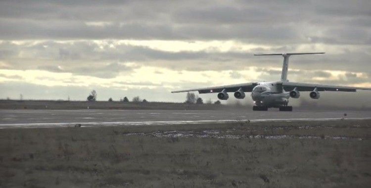 Rusya’nın, Dağlık Karabağ’a uçakla nakliye sayısı 170’i aştı