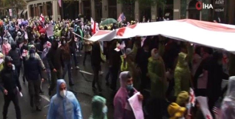Gürcistan'da Pompeo'nun ziyareti sırasında hükümet karşıtı protesto
