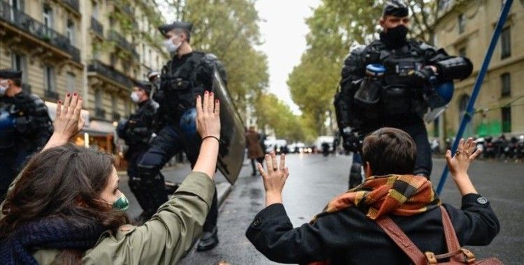 Fransa, tepkiler üzerine güvenlik yasa tasarısına madde ekleme kararı aldı