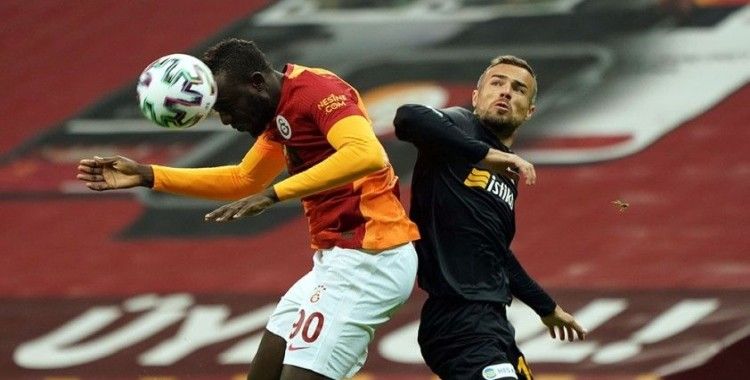 Süper Lig: Galatasaray: 0 - Kayserispor: 0 (İlk yarı)