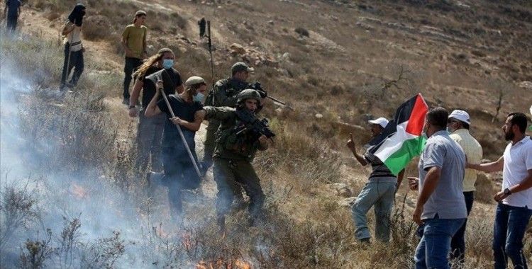 Yahudi yerleşimcilerden Batı Şeria'da Filistinlilere saldırı