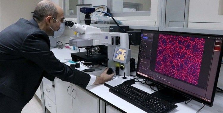 ABD'deki kariyerinden vazgeçen doçent Türkiye'de 'nanoteknolojik şifre' için çalışıyor