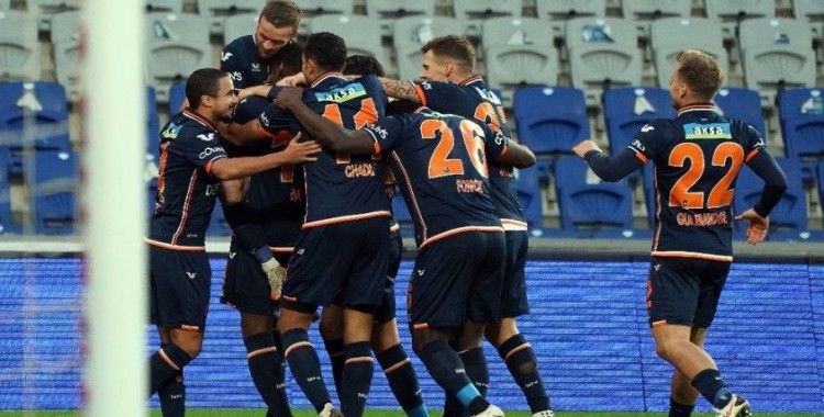 Süper Lig: Medipol Başakşehir: 3 - Denizlispor: 3