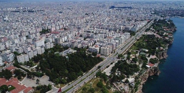Yabancıya konut satışının yüzde 65'i İstanbul ve Antalya'dan yapıldı