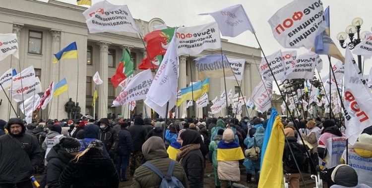 Ukrayna'da karantina protestosu