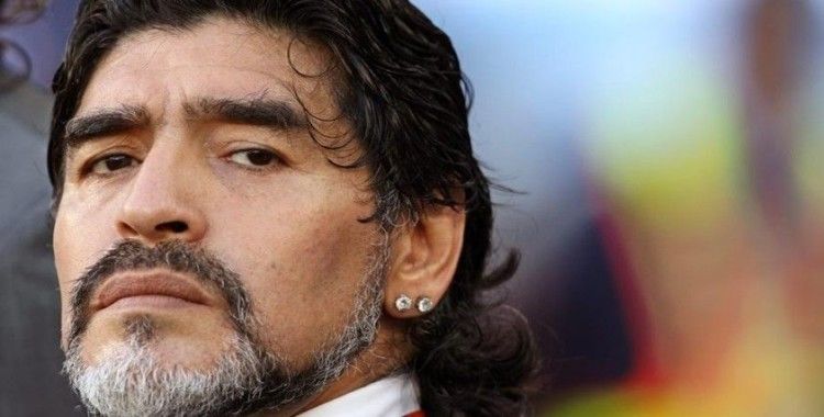Savcılık soruşturması kapsamında Maradona'nın psikiyatristinin evine baskın düzenledi