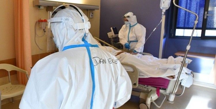 İtalya'da son 24 saatte 649 kişi Kovid-19'dan hayatını kaybetti