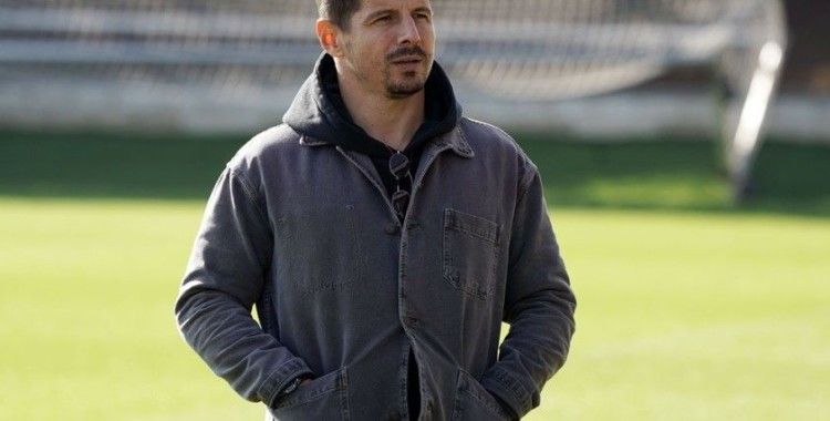 Emre Belözoğlu: “İnşallah çifte kupayla sezonu kapatırız”