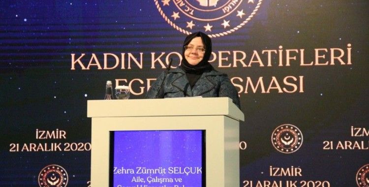 Bakan Selçuk: 'Kadınlarımız toplumun akciğeri'