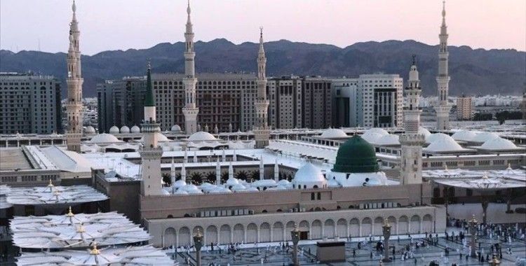 Mescid-i Haram ve Mescid-i Nebevi'yi 4,5 milyondan fazla kişi ziyaret etti