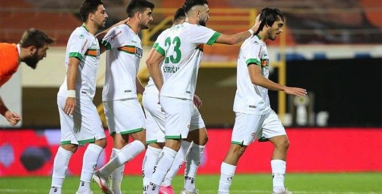 Lider Alanyaspor yarın Malatya'yı konuk edecek