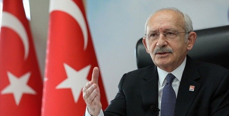 Kılıçdaroğlu: Kamu yönetiminde liyakati egemen kılmak, KPSS'de sözlüyü tümüyle kaldırmak zorundayız