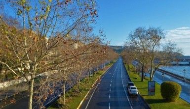 Sokağa doğanın sesi hakim