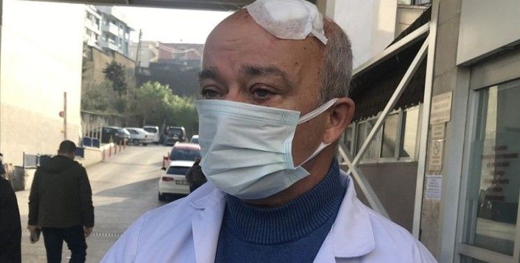 İzmir'de yakınına 'maske' uyarısında bulunan doktoru darbettiği öne sürülen kişi gözaltına alındı