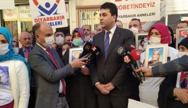 Demokrat Parti Genel Başkanı Gültekin Uysal'dan evlat nöbetindeki ailelere ziyaret