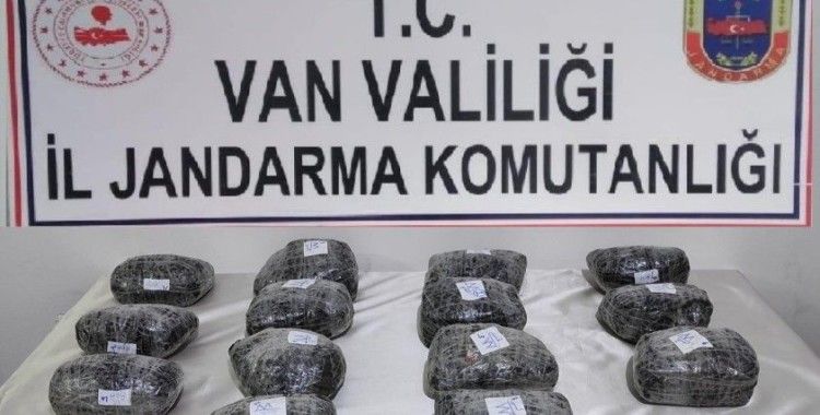 Van'da 15 kilogram uyuşturucu ele geçirildi