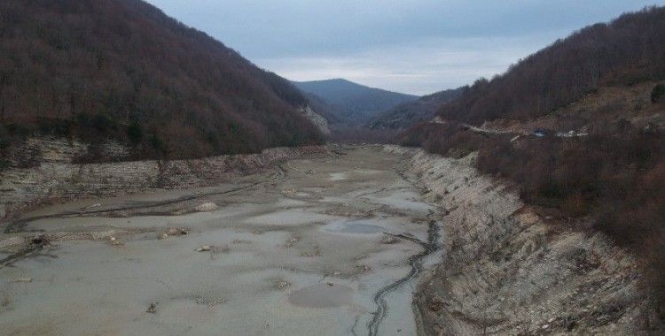 Sinop'un içme suyu barajından korkutan görüntü