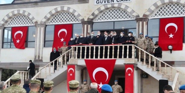 İçişleri Bakanı Süleyman Soylu, Güven Camii’nin açılışını yaptı