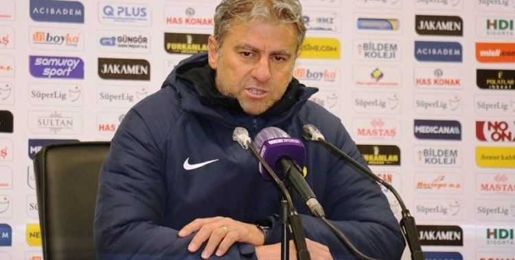 Hamza Hamzaoğlu: 'Sahada futbol adına bir şey ortaya koyamadık'