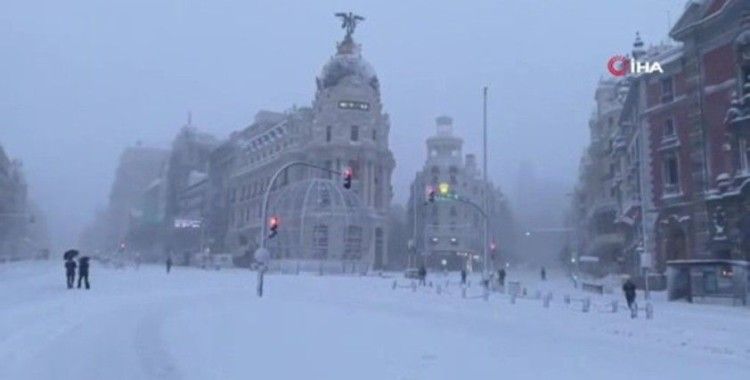 İspanya’da Filomena kar fırtınası hayatı felç etti: 2 ölü