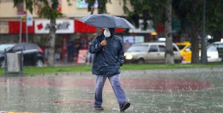 Meteoroloji'den İstanbul'a 'sarı' kodlu şiddetli yağmur uyarısı