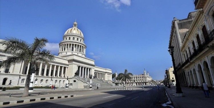 ABD Küba'yı yeniden 'teröre destek veren ülkeler' listesine ekledi