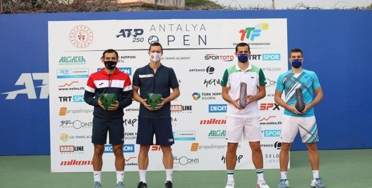 Antalya Open'da finalin adı Minaur - Bublik