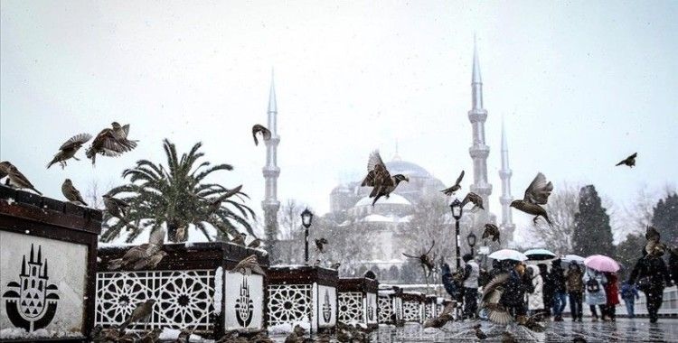 İstanbul çevrelerinde karla karışık yağmur ve kar yağışı bekleniyor