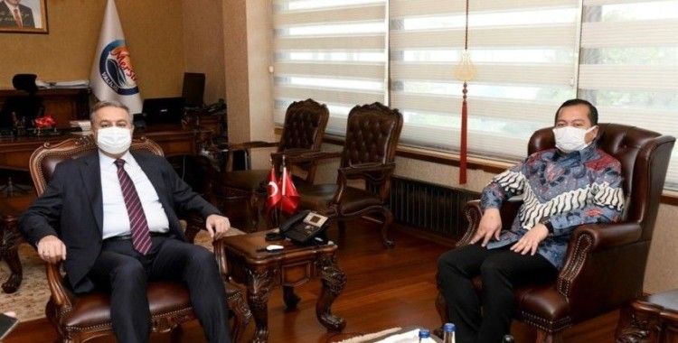 Endonezya Cumhuriyeti Ankara Büyükelçisi Iqbal Mersin'de