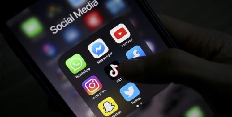 Türkiye'de temsilci bulundurmayı kabul eden sosyal medya şirketleri tercihlerini yaptı