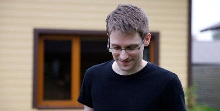Snowden: Yapmacık gülüşlü bir yaratık olan Trump'ın beni affetmemesi, hayal kırıklığı yaratmadı
