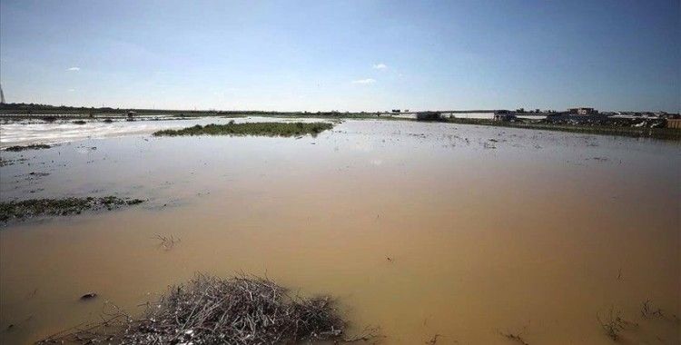 İsrail Gazze'nin doğusundaki tarım arazilerini sular altında bıraktı