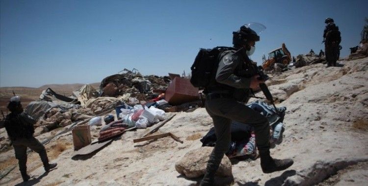 İsrail 2 haftada Batı Şeria'da Filistinlilere ait 24 yapıyı yıktı veya zorla aldı