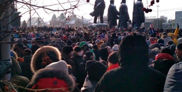 Rusya'da Navalni'ye destek gösterilerinde gözaltı sayısı bini aştı
