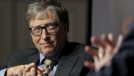 Bill Gates Covid-19 aşısı yaptırdı