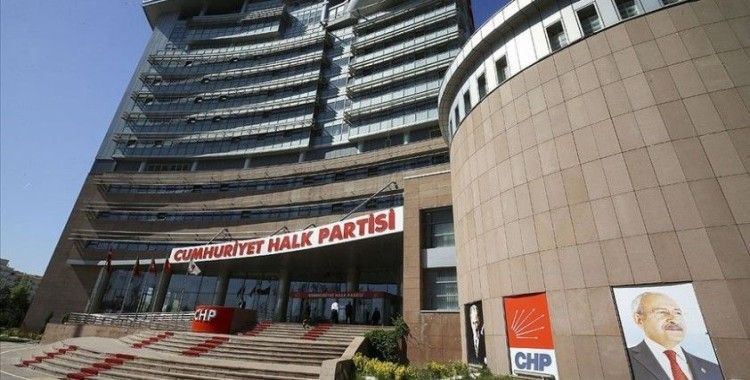 Antalya İbradı Belediye Başkanı Serkan Küçükkuru, CHP'den istifa etti