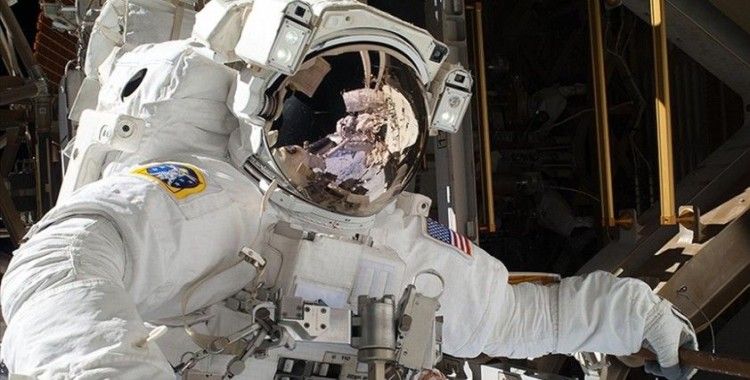 Uluslararası Uzay İstasyonundaki astronotlar uzay yürüyüşüne çıktı