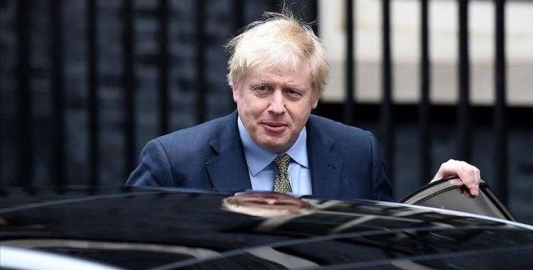 İngiltere Başbakanı Johnson, karantinadan çıkışı için 'yol haritası' sözü verdi