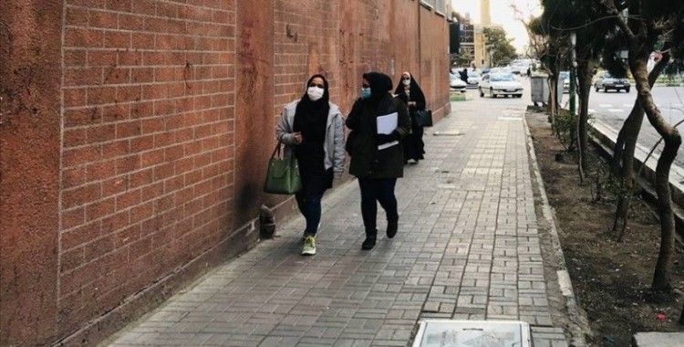 İran'da son 24 saatte Kovid-19'dan 72 kişi hayatını kaybetti