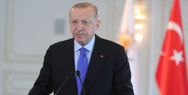 Cumhurbaşkanı Erdoğan 'Teröre bulaşmamış gençlerimize sahip çıkmak görevimiz'